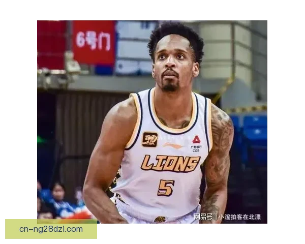 巴里布朗领衔广厦七连胜大胜北控