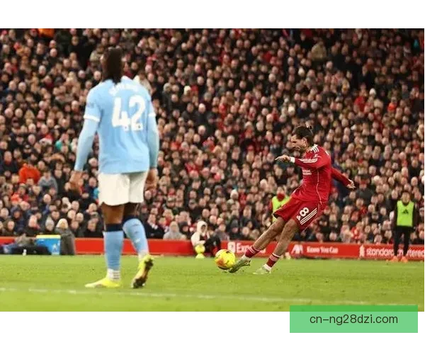 乔哈特赞索博斯洛伊任意球艺术 乔哈特赞索博斯洛伊任意球艺术